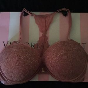 PINk Bra